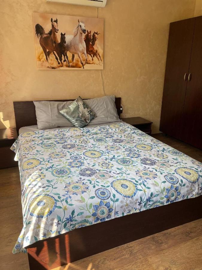 Lotos Apartament Daire Burgaz Dış mekan fotoğraf